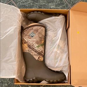 Fieldblazer II MuckBoots Brand New in box